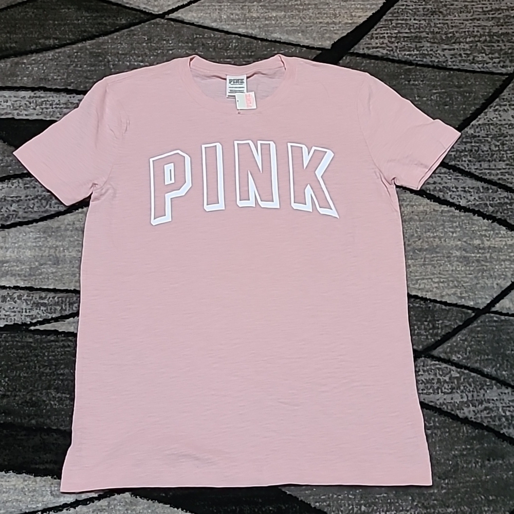 VS PINK 2019 CAMPUS LOGO TEE-SHIRT